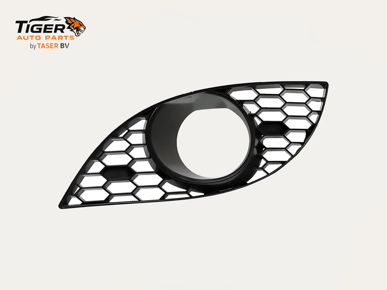 BMW E60 / E61 M5 look voorbumper rooster links met mistlamp opening 2004-2010