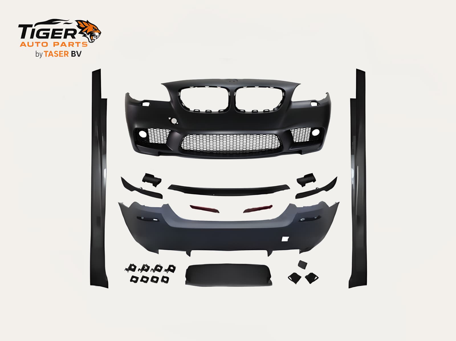 BMW F10 2010-2013 bodykit compleet M5-stijl met PDC 4-uitlaat