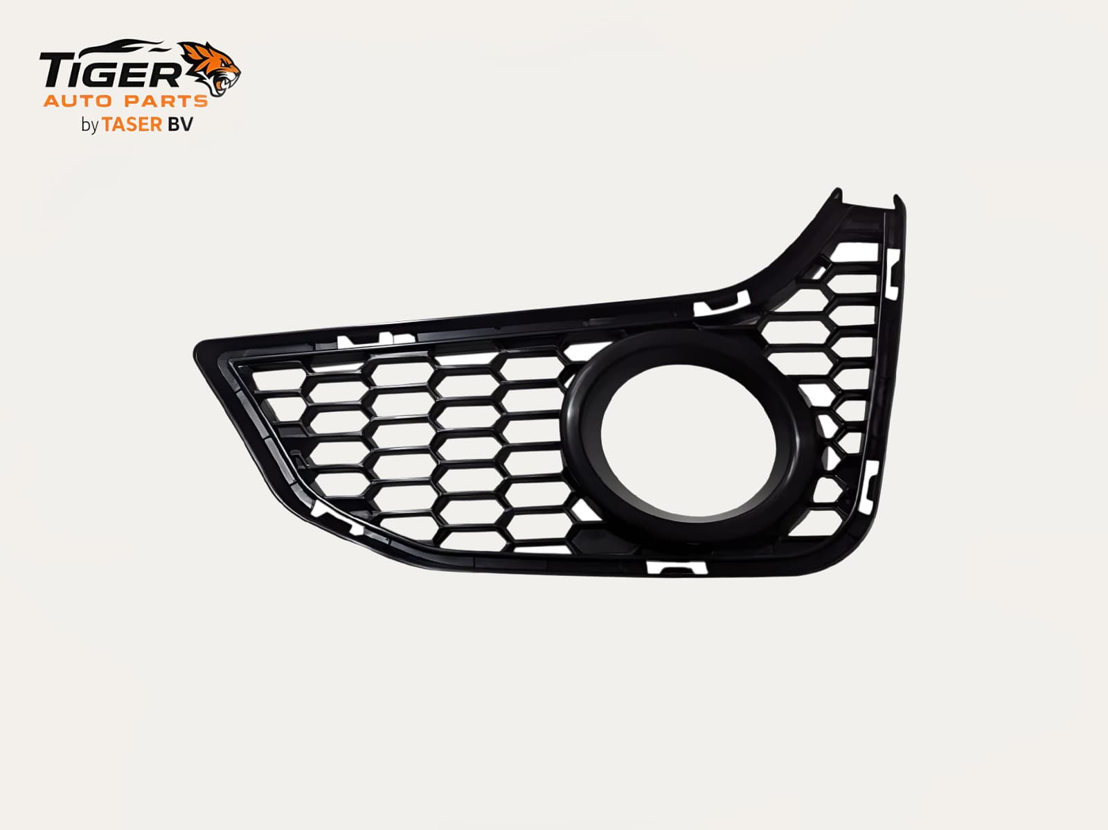 BMW F30 LCI M3/M4 LOOK VOORBUMPER ROOSTER LINKS MET MISTLAMP OPENING