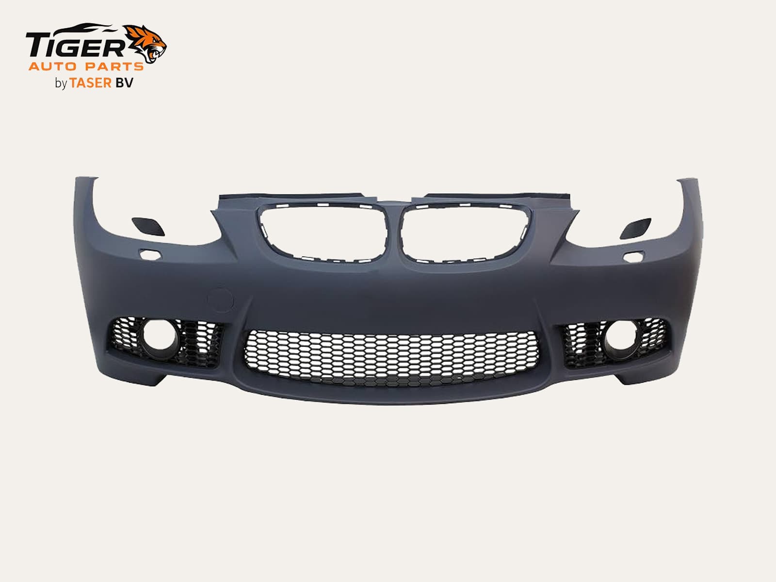 BMW 3-SERIE E90 / E91 SEDAN / TOURING 05-08 VOORBUMPER COMPLETE MET KOPLAMPSPROEIER-GATEN, PDC-VOORBEREID M3-STIJL